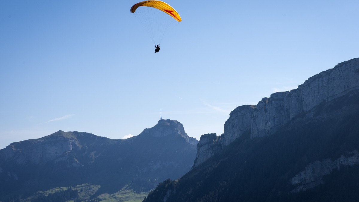 65-j-hriger-Gleitschirmpilot-verungl-ckt-in-Engelberg-OW-t-dlich