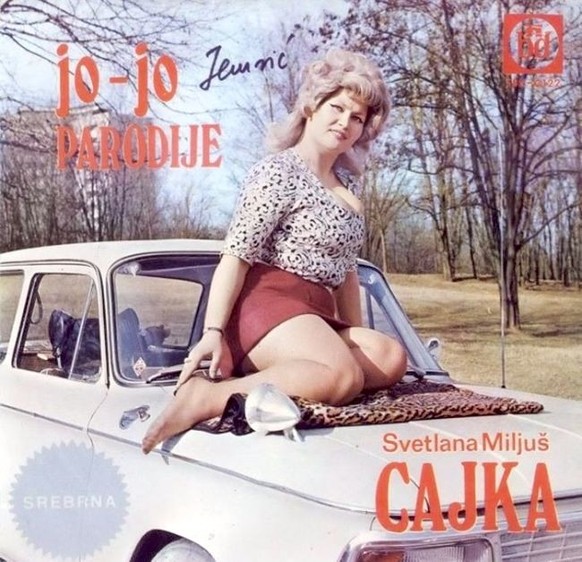 Grossartige Plattencover aus dem ehemaligen Jugoslawien der Siebziger- und Achtzigerjahre. 
https://www.vintag.es/2017/05/40-hilarious-and-really-bad-vintage.html