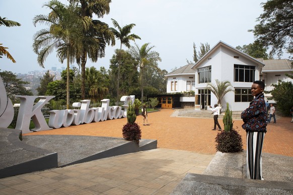 Gedenkst�tte f�r den V�lkermord der Hutus an den Tutsis, Genocide Memorial, Kigali, Ruanda Memorial to the Tutsis Genocide of the Hutus, Genocide Memorial, Kigali, Rwanda Copyright: imageBROKER/Martin ...