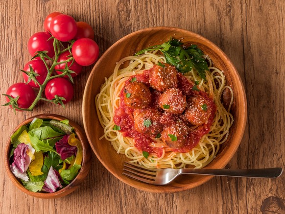 Spaghetti mit Fleischbällchen