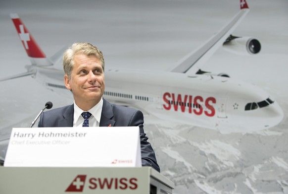 Swiss-Konzernchef&nbsp;Harry Hohmeister bei einer Medienkonferenz im vergangenen Oktober: Im Winter soll bei der Swiss alles besser werden mit der Pünktlichkeit.