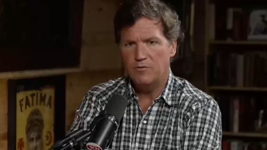 «Abscheulich»: Tucker Carlson entschuldigt sich für seine Rolle bei Trumps Wiederwahl