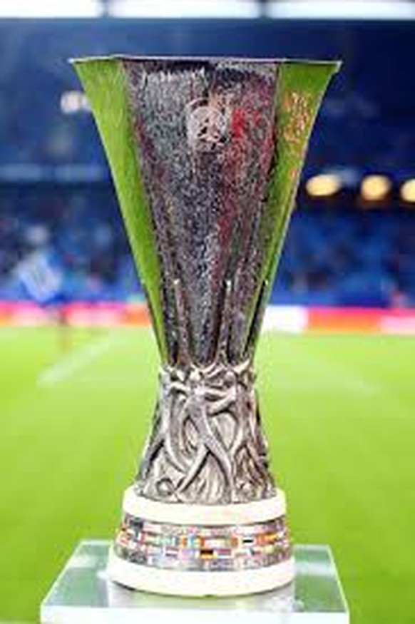 Es kann nur einen geben! Welches ist der sch枚nste Sport-Pokal?聽
ihr habt die UEFA Europa League (UEFA Cup Trophy) vergessen! #justsaying