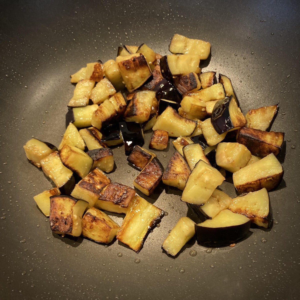 auberginen anbraten kochen essen food