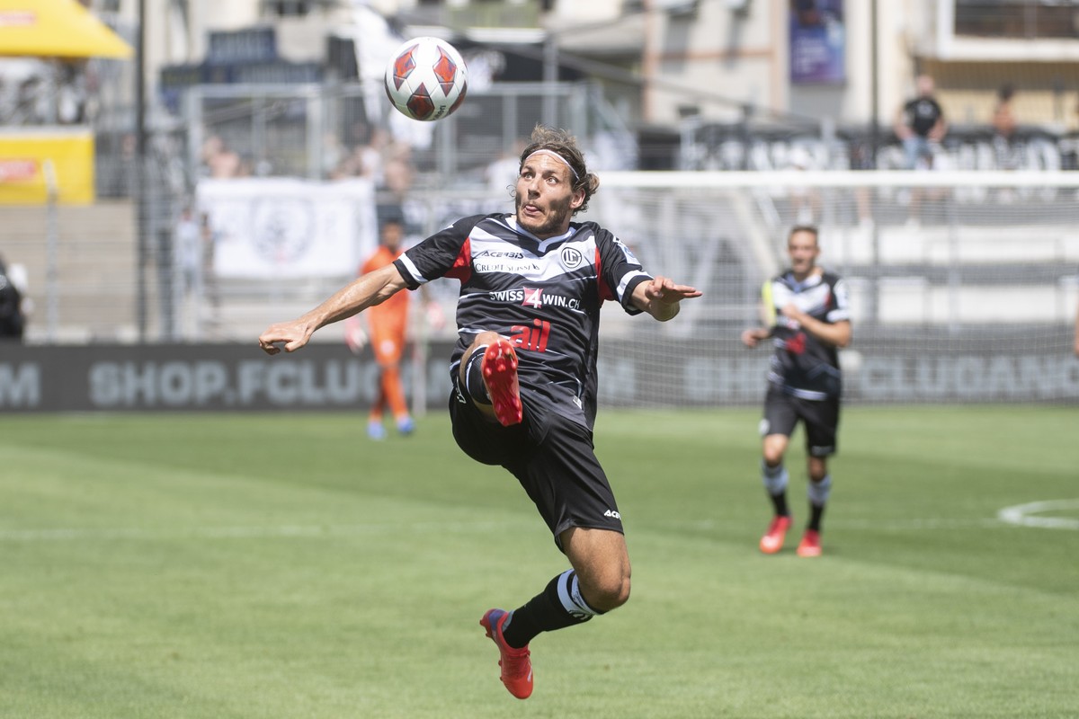 Lugano player Numa Lavanchy during the Super League soccer match FC Lugano against FC St. Gallen, at the Cornaredo stadium in Lugano, Sunday, August 08, 2021. (KEYSTONE/Ti-Press/Pablo Gianinazzi)