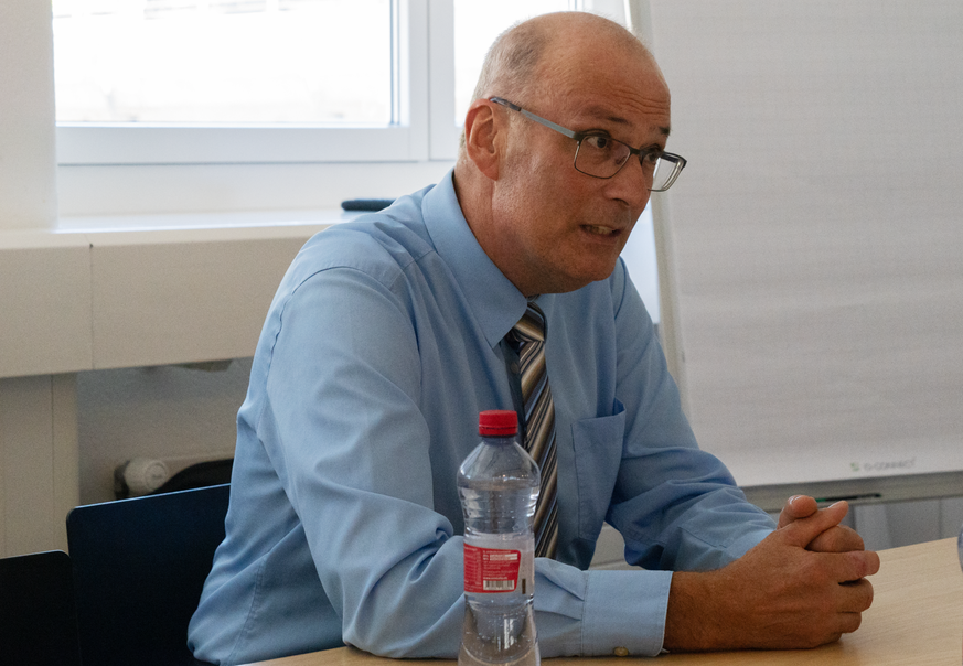 Mitte-Nationalrat Markus Ritter beim Streitgespräch im watson-Büro über die Biodiversitätsinitiative, über die am 22. September 2024 abgestimmt wird.