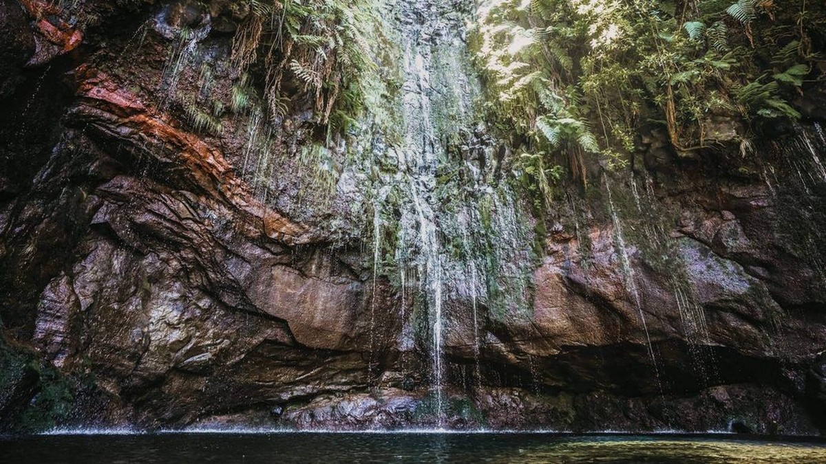 Wanderung zu den 25 Wasserfällen.