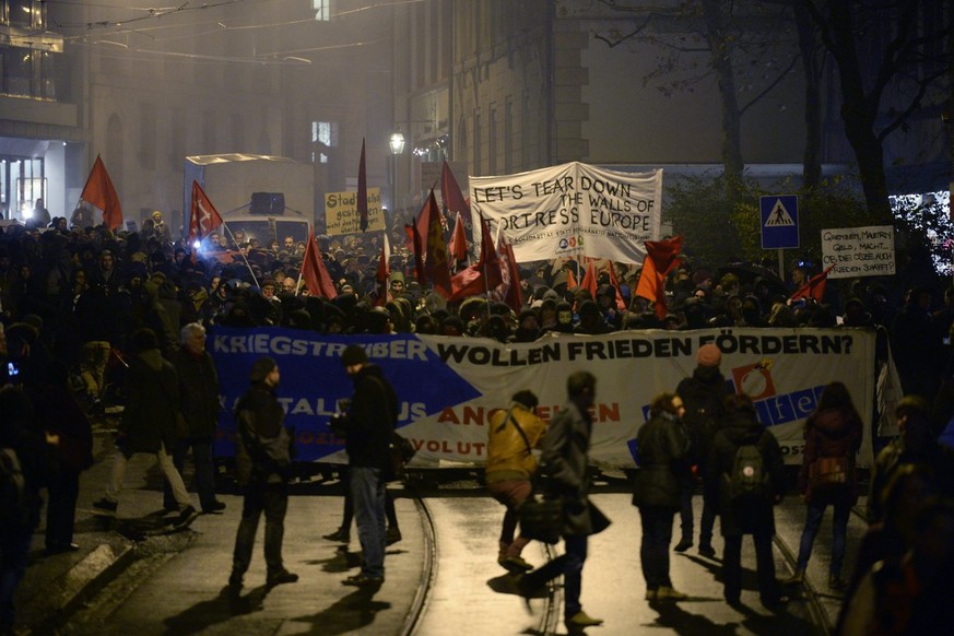 Der Demonstrationszug führte durch die Innenstadt.