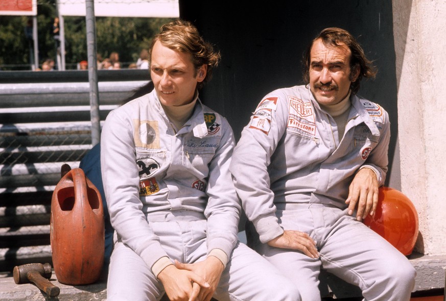 IMAGO / Sven Simon

Niki Lauda (Österreich / March Ford, li.) mit Clay Regazzoni (Schweiz)