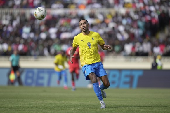 Gabon&#039;s Pierre-Emerick Aubameyang looks at the ball during the World Cup group F qualifying soccer match between Kenya and Gabon at the Nyayo national stadium in Nairobi, Kenya, Sunday March 23,  ...