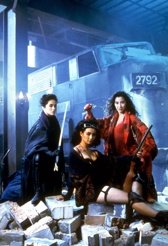 THE HEROIC TRIO, DUNG FONG SAAM HAP, Anita Mui, Maggie Cheung, Michelle Yeoh, 1993 Courtesy Everett Collection ACHTUNG AUFNAHMEDATUM GESCH�TZT PUBLICATIONxINxGERxSUIxAUTxONLY Copyright: xCourtesyxEver ...