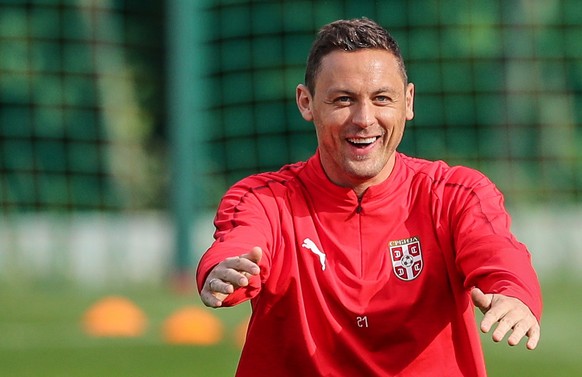 epa06821692 Serbia&#039;s Nemanja Matic attends a training session of Serbian national soccer team at the training site Baltiya in Svetlogorsk, Russia, 19 June 2018. Serbia will face Switzerland in th ...