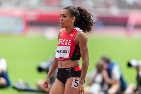 Mujinga Kambundji (SUI) prepares for the start of the first round of the women&#039;s 100m at the Olympic Games in Tokyo, on Friday, July 30, 2021 (KEYSTONE/ATHLETIX.CH/ULF SCHILLER)