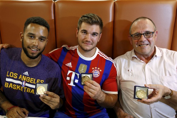 Anthony Sadler, Aleck Sharlatos aus den USA und der Brite Chris Norman. Der vierte im Bunde, Spencer Stone, wurde verletzt ins Spital eingeliefert.