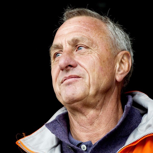 epa04988698 (FILE) A file photograph dated on 18 May 2013 of former FC Barcelona&#039;s head coach Johan Cruyff attending the Cruyff Court Final soccer tournament in Amsterdam, Netherlands. Johan Cruy ...