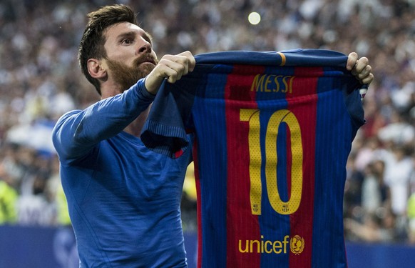 Leo Messi of FC Barcelona celebrates after scoring a goal during the match of La Liga between Real Madrid and Futbol Club Barcelona at Santiago Bernabeu Stadium in Madrid, Spain. April 23, 2017. (ALTE ...