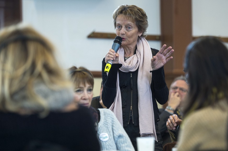 L&#039;ancienne conseillere federale Evelyne Widmer-Schlumpf parle, lors de l&#039;assemblee des delegues 2017 du PBD Suisse, ce samedi 14 janvier 2017, a Ursins. (KEYSTONE/Leo Duperrex)