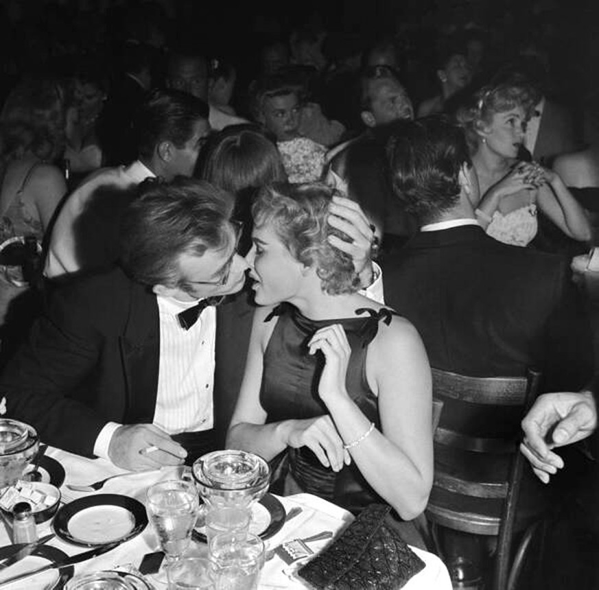 James Dean und Ursula Andress, 1955