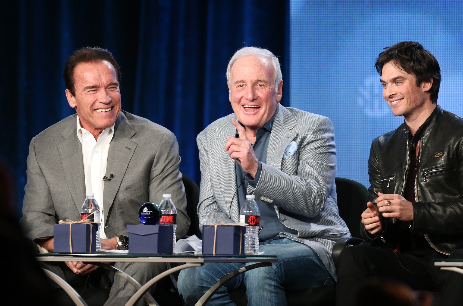 Drei gute Männer fühlen sich gut: Arnold Schwarzenegger, Jerry Weintraub und Ian Somerhalder werben für «Years of Living Dangerously».