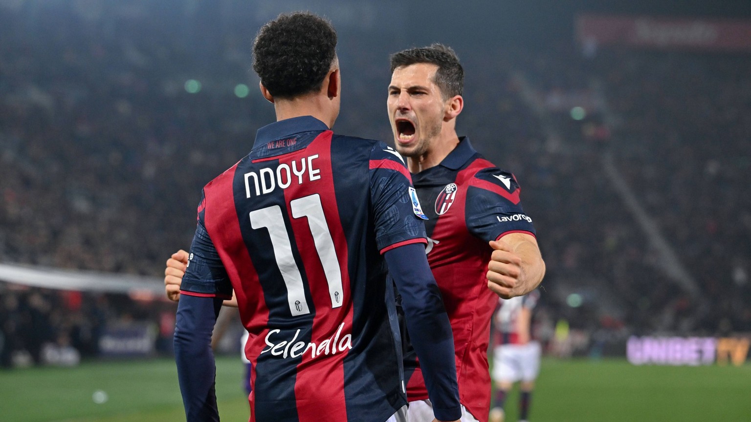 Bologna FC s midfielder Remo Freuler celebrates with Bologna FC s forward Dan Ndoye during Bologna FC vs ACF Fiorentina, Italian soccer Serie A match in Bologna, Italy, February 14 2024 PUBLICATIONxNO ...