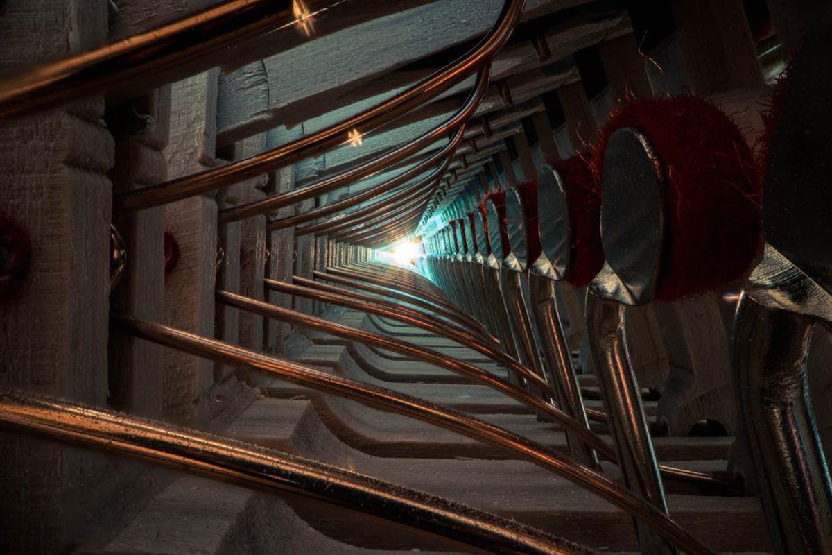 Charles Brooks Fotograf Architecture in Music explores the spaces inside some of the world's finest musical instruments. Photographed using exotic probe lenses and specialist processing technique ...