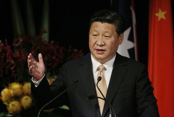 China&#039;s President Xi Jinping addresses the Australia China state and provincial leaders forum in Sydney, Australia Wednesday, Nov. 19, 2014.(AP Photo/Jason Reed, Pool)