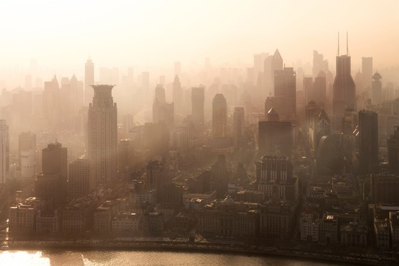 smog in Shanghai