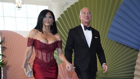 Jeff Bezos and Lauren S
