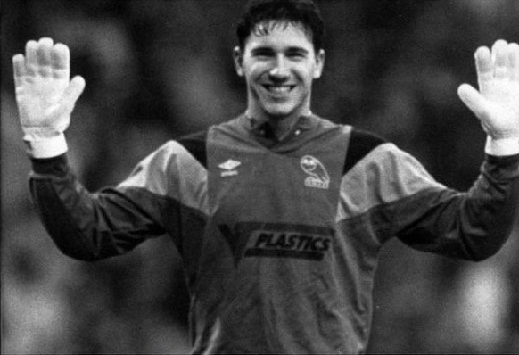 David Hirst Sheffield Wednesday Goalie goal keeper