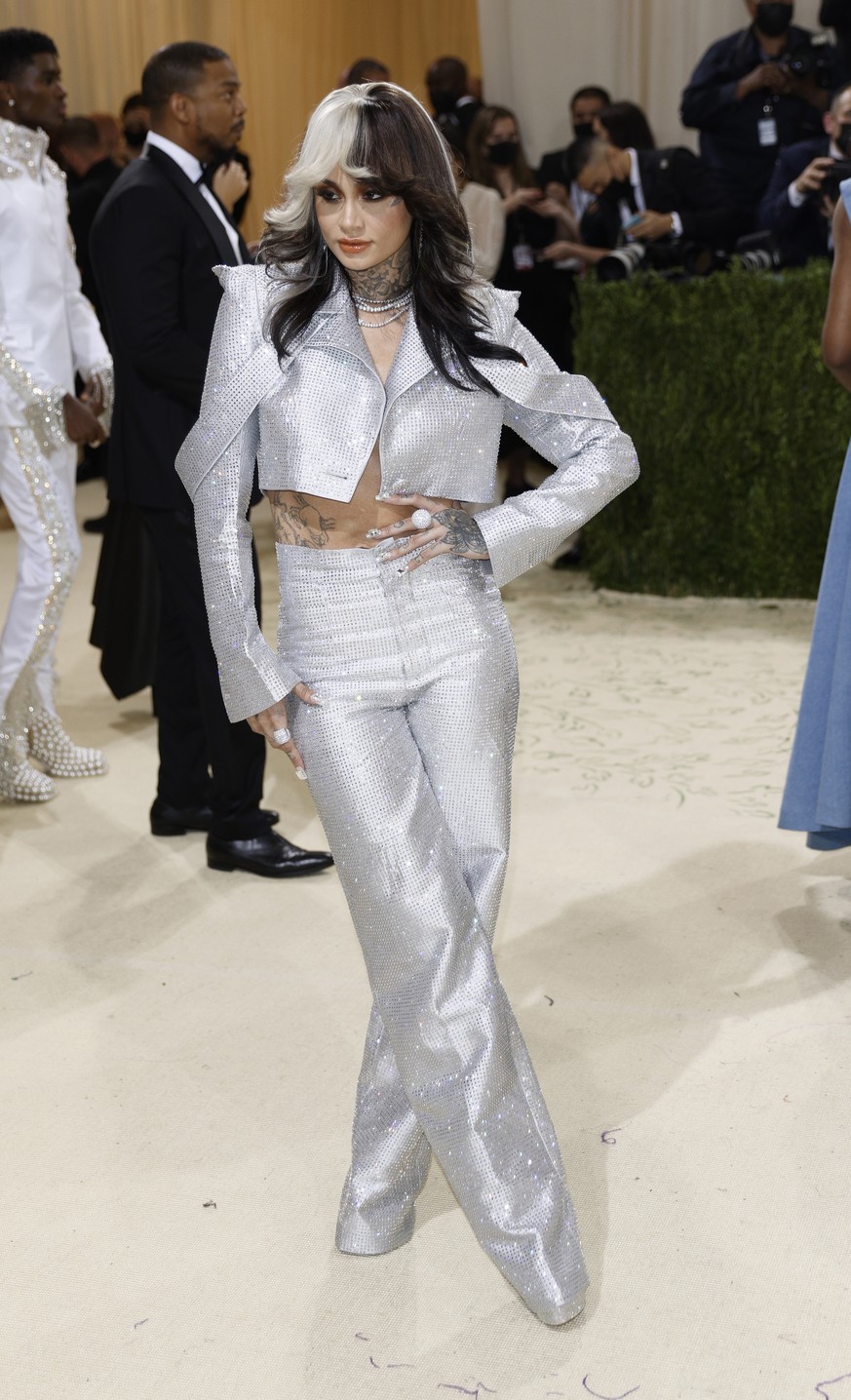 epa09466927 Kehlani poses on the red carpet for the 2021 Met Gala, the annual benefit for the Metropolitan Museum of Art's Costume Institute, in New York, New York, USA, 13 September 2021. The ev ...