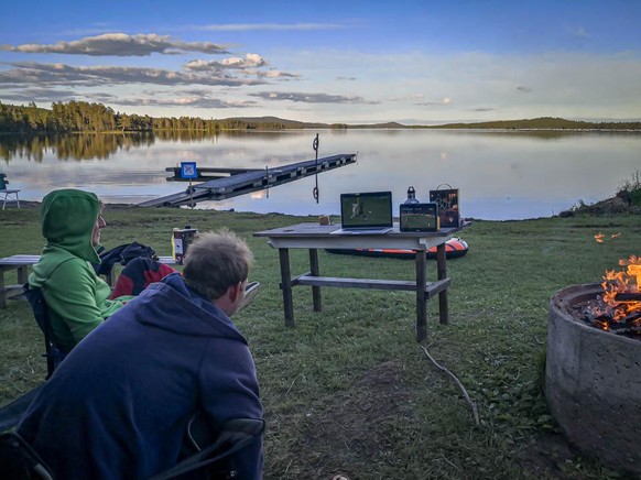 Deutschland tut sich im strömenden Regen schwer – und ist out, wenn es so bleibt\nGrüsse aus Schweden. Hier hat man Netz an den einsamsten Plätzen.
