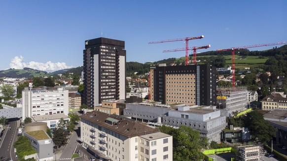 Im Kantonsspital St. Gallen werden derzeit 45 Covid-Patienten behandelt.