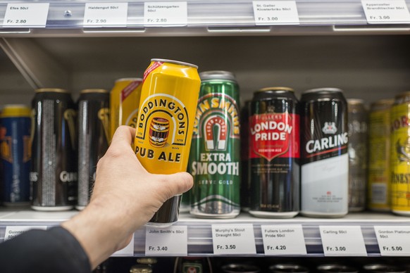 Was ist schlimmer? Übermässiger Alkoholkonsum oder Kiffen?