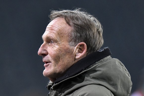 Dortmund&#039;s CEO Hans-Joachim Watzke prior the German Bundesliga soccer match between Borussia Moenchengladbach and Borussia Dortmund in Moenchengladbach, Germany, Friday, Jan. 22, 2021. (AP Photo/ ...