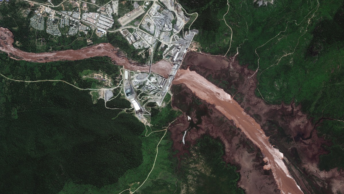 epa08548882 A satellite image made available by MAXAR Technologies shows a view of the Grand Ethiopian Renaissance Dam (GERD) and the Blue Nile River, in the Benishangul-Gumuz region of Ethiopia, 26 J ...