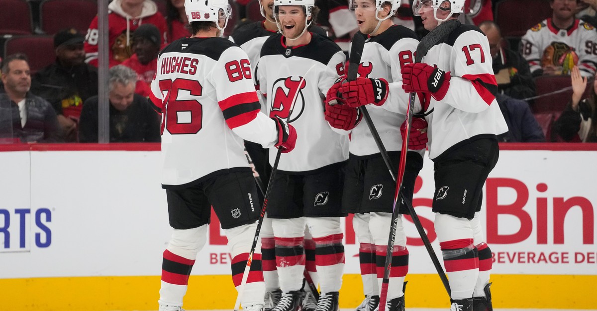 -Swiss-Devils-siegen-in-Verl-ngerung-Mosers-Tampa-Bay-verliert-deutlich