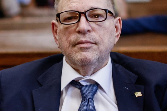 epa11488102 Former Hollywood producer Harvey Weinstein appears for a status hearing in New York Criminal Court in New York, New York, USA, 19 July 2024. In earlier court hearings, prosecutors from the ...