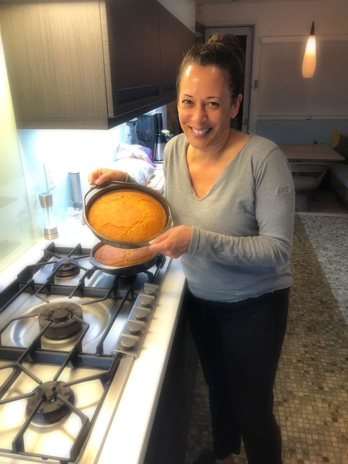 Tout au long de sa trépidante carrière, Kamala Harris a utilisé la cuisine pour décompresser.