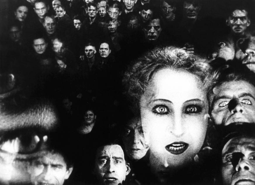 METROPOLIS, Brigitte Helm, 1927 Courtesy Everett Collection PUBLICATIONxINxGERxSUIxAUTxONLY Copyright: xCourtesyxEverettxCollectionx MBDMETR EC025