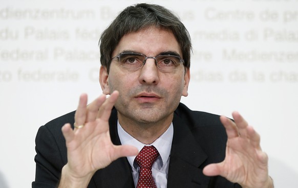 Aymo Brunetti, Volkswirtschaftsprofessor an der Universität Bern, befürchtet, dass der wirtschaftliche Einbruch wegen der Coronakrise wesentlich ausgeprägter sein wird als damals bei der Finanzkrise.  ...