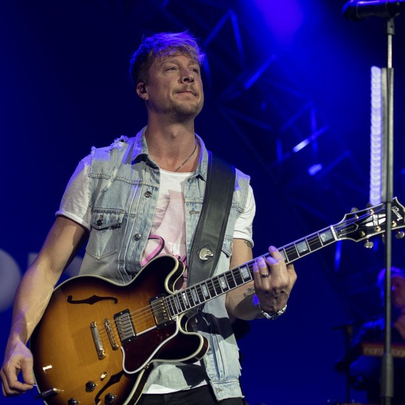 Finnish singer Samu Haber performs with his band Sunrise Avenue on stage at the Baloise Session in Basel, Switzerland, on Friday, October 19, 2018. (KEYSTONE/Georgios Kefalas)