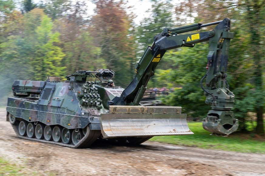 C arm cing G/smin Leopard 2, configurazione di un carro armato del genio