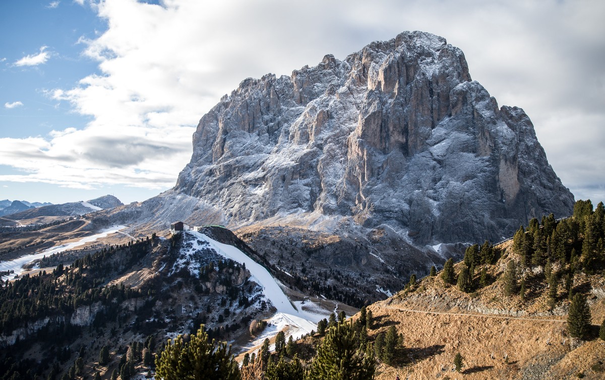 17.12.2015; Groeden/Val Gardena; Ski alpin - FIS Ski Weltcup Groeden 2015 - 2. Training Abfahrt; Uebersicht auf den Lankofel(Johann Groder/Expa/freshfocus)