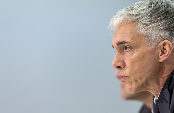 Bundesanwalt Michael Lauber spricht waehrend einer Medienkonferenz ueber den Taetigkeitsbericht 2017 der Bundesanwaltschaft, am Freitag, 20. April 2018, in Bern. (KEYSTONE/Thomas Hodel)