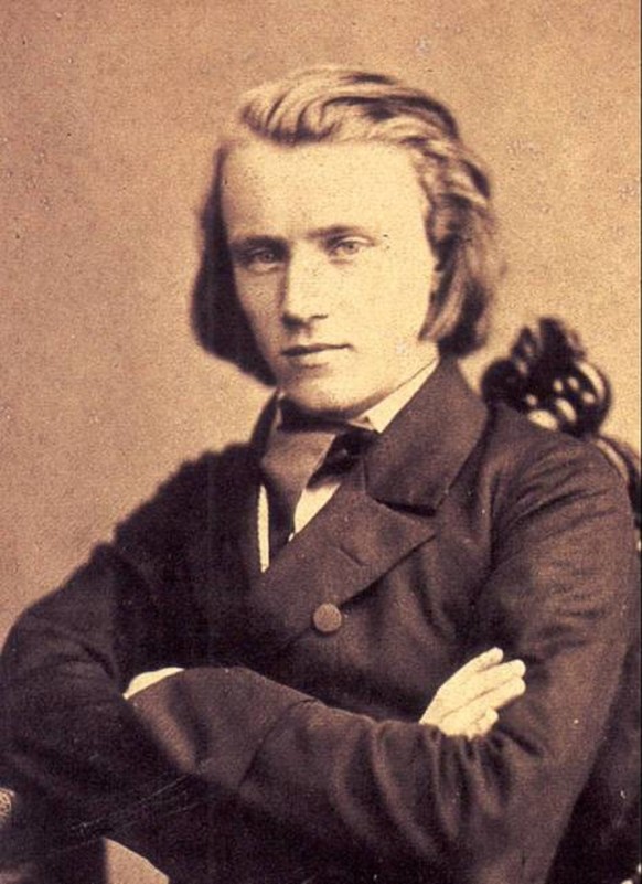 Johannes Brahms komponist romantik https://archive.org/details/Symphony-No.2-Variations-On-A-Theme-By-Haydn_1991