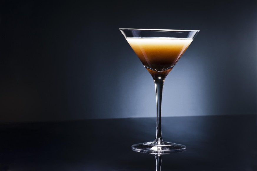 kaffee cocktail late night flight kahlua trinken drinks alkohol martini