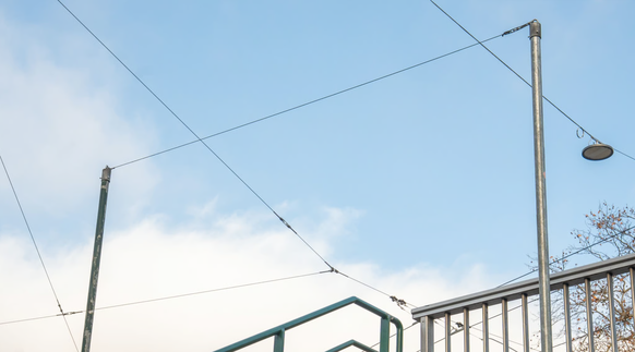 Unsichtbare Grenze für mehr Freiheit: Orthodoxe Juden spannen Nylonfäden, um sich freier bewegen zu können