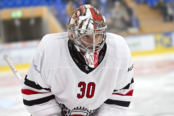 Der Lausanner Antoine Keller, im Eishockey-Qualifikationsspiel der National League (NL) zwischen dem HC Davos und dem Lausanne HC, am Freitag, 18. Oktober 2024, im Eisstadion in Davos. (KEYSTONE/Juerg ...