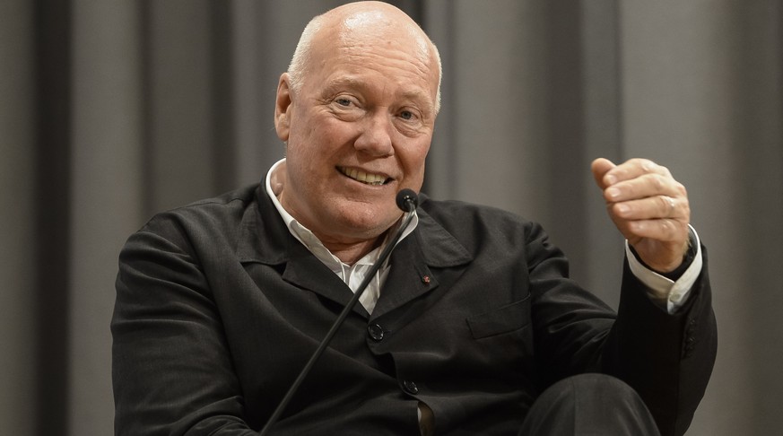 Jean Claude Biver, Präsident der Uhrenmarke Hublot, glaubt, dass die Apple-Uhr auch die Schweizer Uhrenindustrie herausfordern wird.