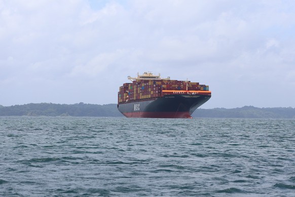 epa13181940 Container ships pass through the Panama Canal in Panama City, Panama, 19 August 2026 (issued 20 August 2026). The Panama Canal Authority announced that it will limit daily ship traffic to  ...